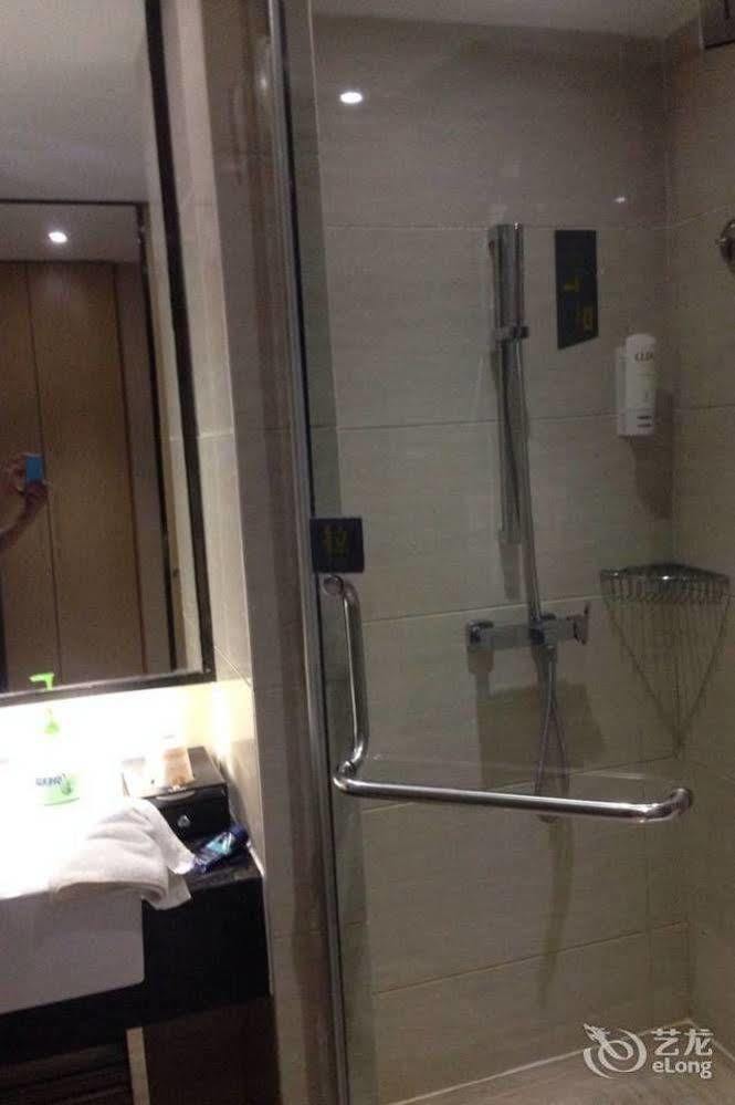 Yeste Hotel Xianning Bagian luar foto
